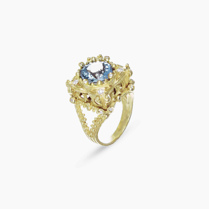 MassimoIzzoJeweler_LoveTempleRing_YellowGold18kt_Diamonds_Acquamarine_principale