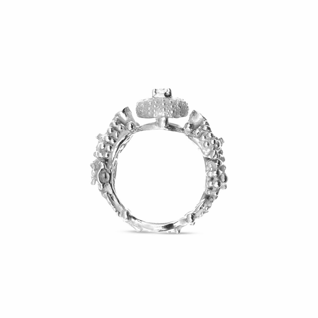 MassimoIzzoJeweler_SeaUrchinRing_WhiteGold18kt_Diamonds_Retro