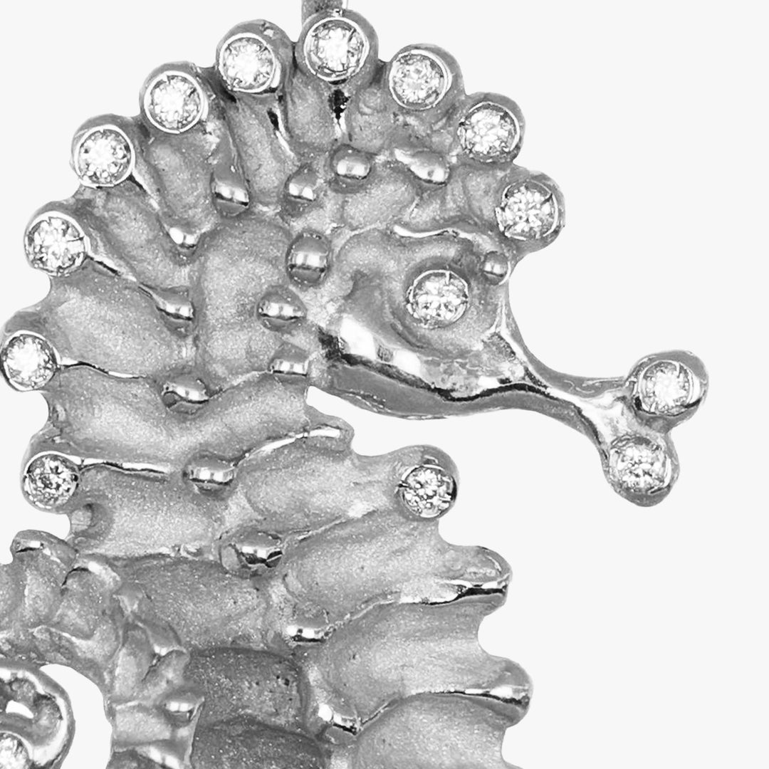 MassimoIzzoJeweler_Short-tailedSeahorsePendant_WhiteGold18kt_Diamonds_Dettaglio