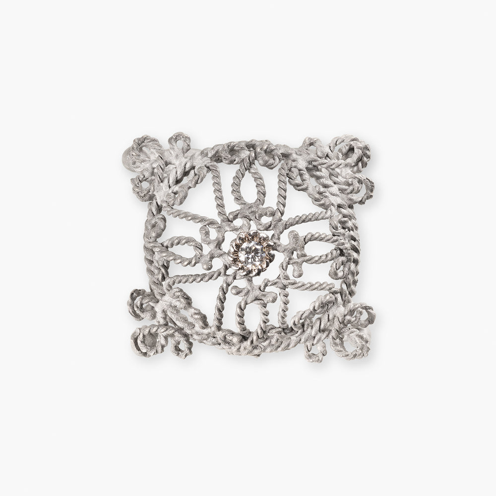 Massimo Izzo Jeweler. Rosette Ring. 18kt White gold (750/1000), Diamond. 100% craftsmanship.