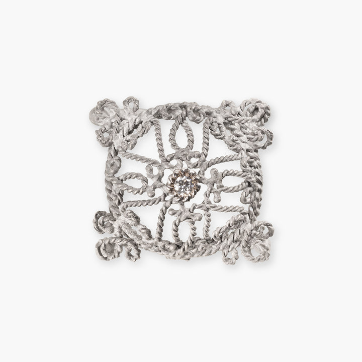 Massimo Izzo Jeweler. Rosette Ring. 18kt White gold (750/1000), Diamond. 100% craftsmanship.