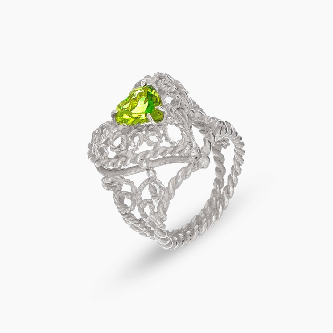 Massimo_Izzo_Jeweler_Anello_Cuore_con_peridoto_oro_bianco_18kt_diag