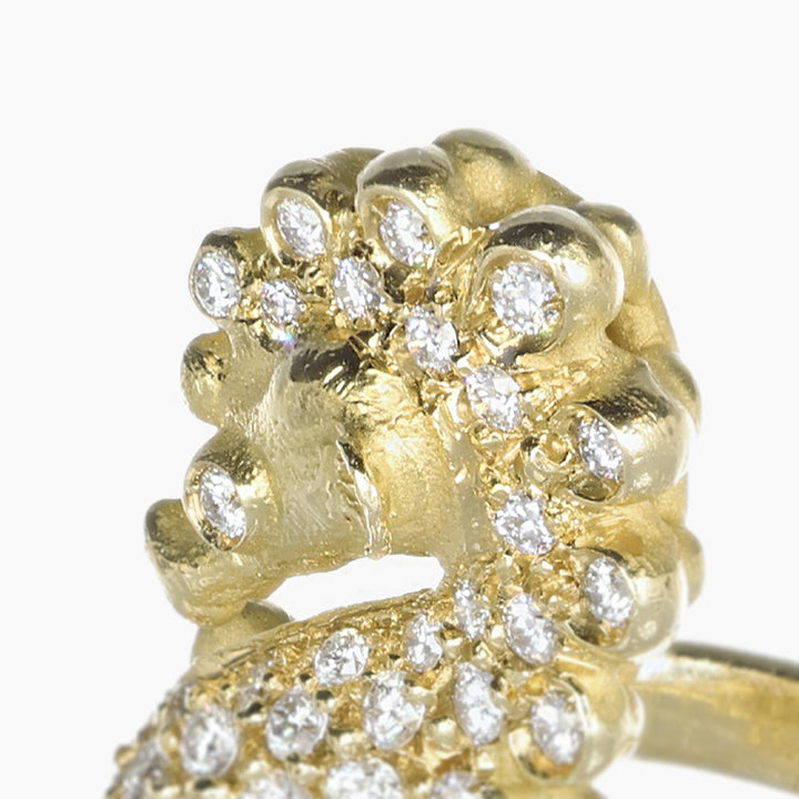 Short-tailed Seahorse Ring