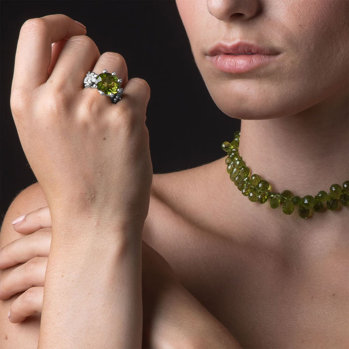 Anello Regno delle Due Sicilie Pavè Peridoto